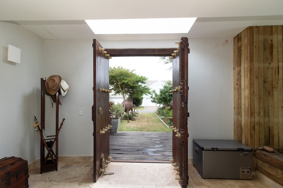 5 Bedroom Property for Sale in Royal Alfred Marina Eastern Cape